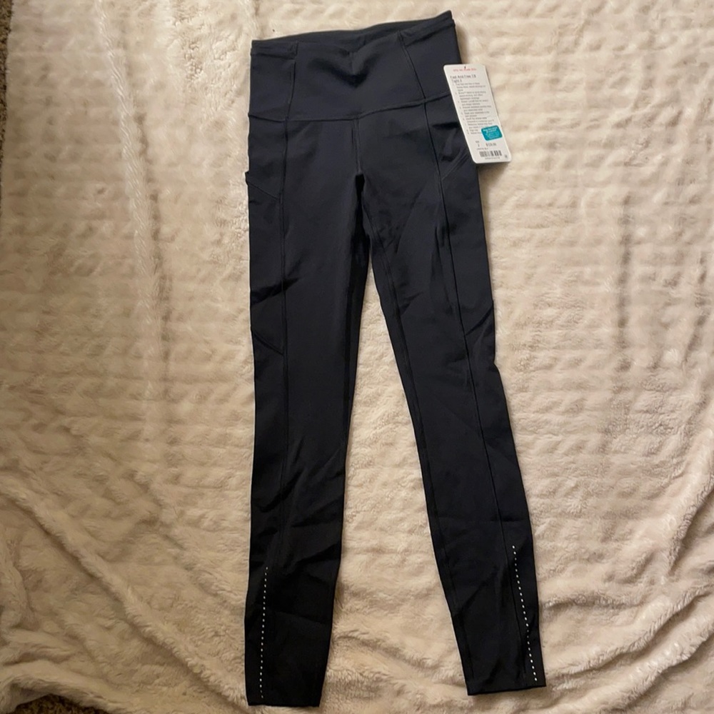 lululemon Fast and Free 7/8 tight size 2 black